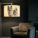HUSKY ON FLOORLAMP
